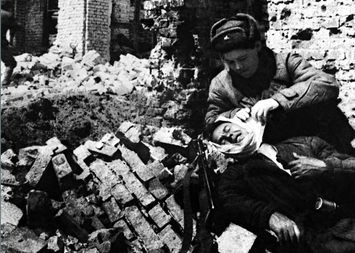 Fotografía de la exposición La humanidad en la guerr Fotografía de la exposición La humanidad en la guerra