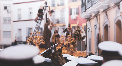 CONCIERTO DE MÚSICA COFRADE CON INVITADO ESPECIAL LA BANDA TRES CAIDAS DE TRIANA (SEVILLA)