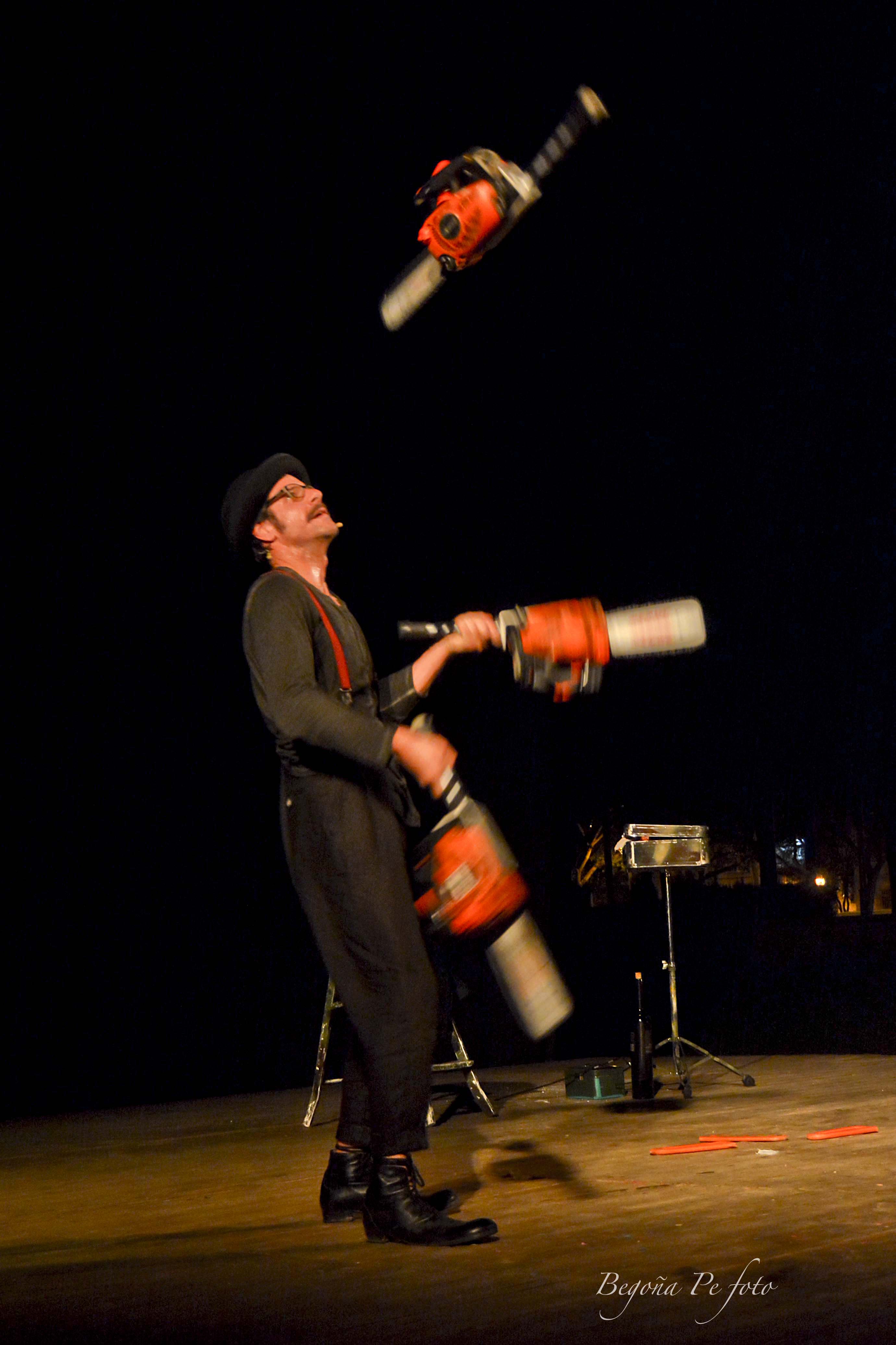 Foto de MAXIMO ÓPTIMO