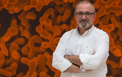 Microbiólogo y divulgador Ignacio López-Goñi