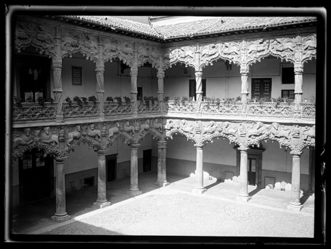 Imagen de la actividad PROGRAMA "SUCEDIÓ EN GUADALAJARA" EN EL ARCHIVO HISTÓRICO PROVINCIAL Imagen de la actividad PROGRAMA "SUCEDIÓ EN GUADALAJARA" EN EL ARCHIVO HISTÓRICO PROVINCIAL