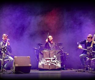 Foto de Aquellos maravillosos años. Grupo Manchelos.