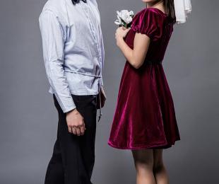 Foto de Romeo y Julieta de bolsillo. Compañía Criolla