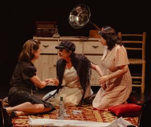 Foto de Silvana. Teatro El Topo