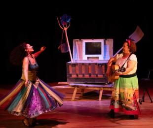 Tina y Tuna, mujeres rurales con alma de juglares